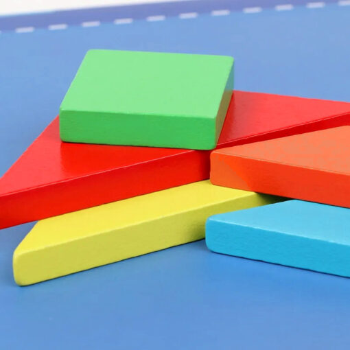 Tangram puzzle